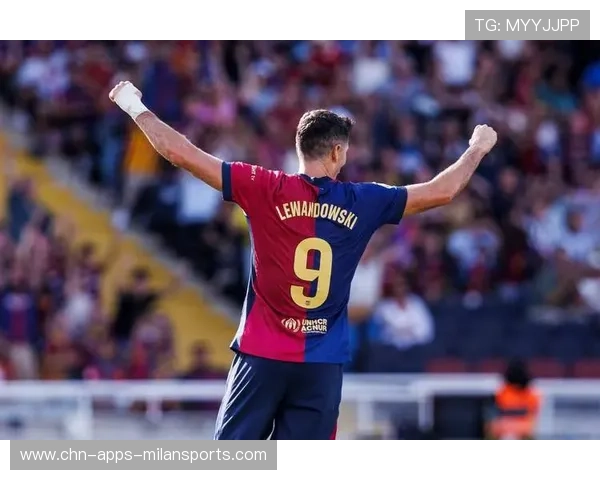 意甲米兰外围传导精妙,锋线再现犀利攻势