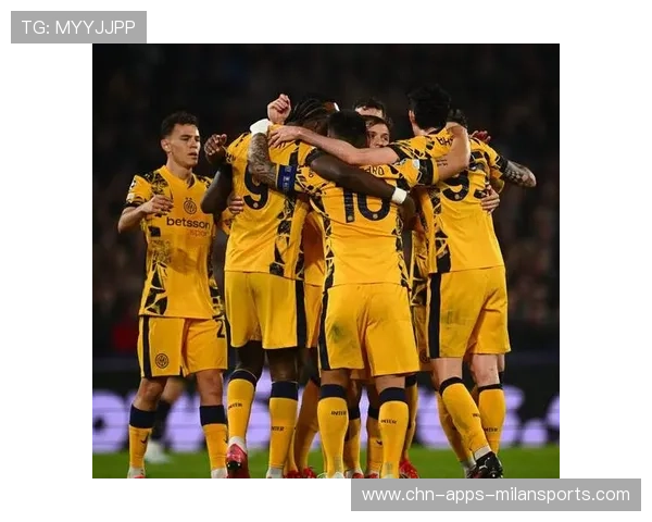 费耶诺德购入中场拦截者